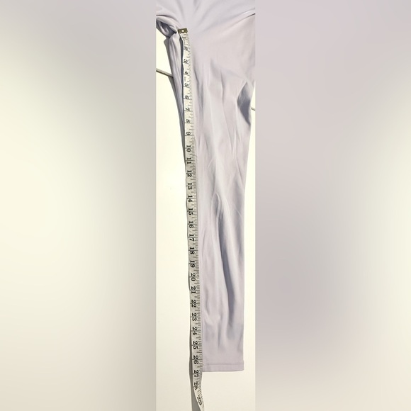 Fabletics Soft Purple Leggings - Picture 5 of 7